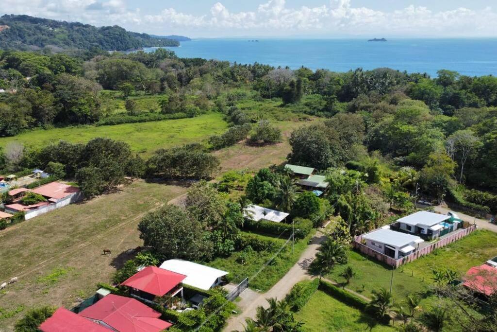 Casa Toucan Mit Privat Pool Near Np Ballena Увита Экстерьер фото